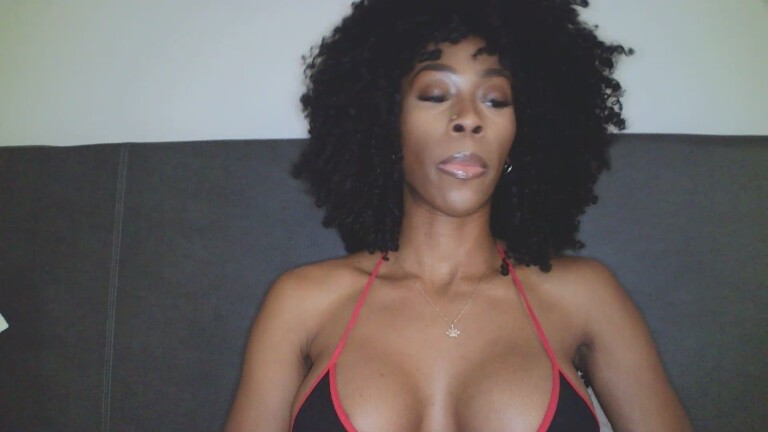 GoddessNaomiDiamonds's Streamate show and profile