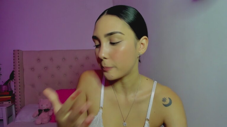 SoyLili's Streamate show and profile