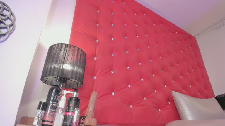 KailaEvans's Streamate show and profile