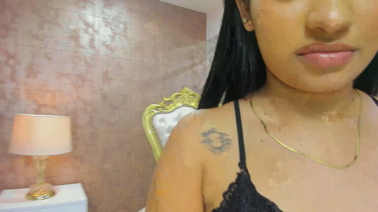 KhloeWonders's Streamate show and profile