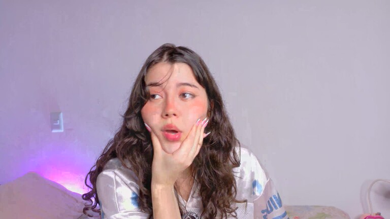 RosieFernandez's Streamate show and profile