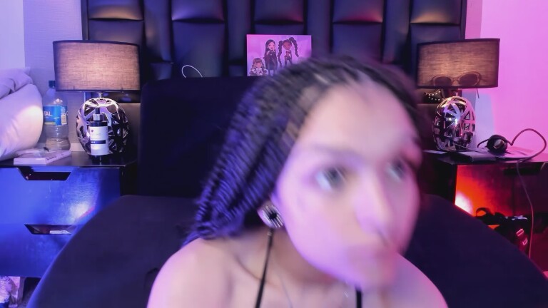 MarietteJones's Streamate show and profile