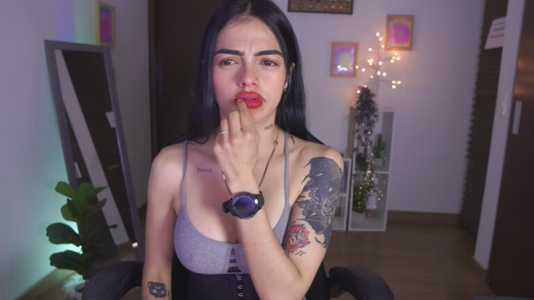 AlissonnovaXX's Streamate show and profile