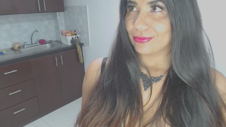 LunaDumont's Streamate show and profile