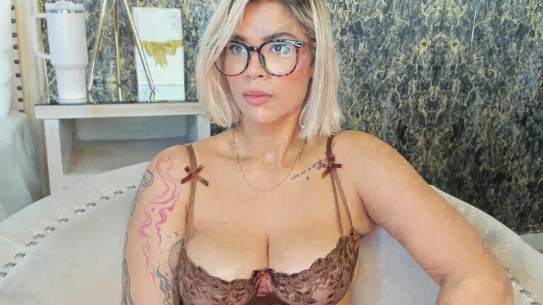 EviilAngel's Streamate show and profile