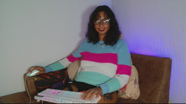 MyaMillor's Streamate show and profile