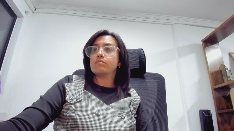 DalilaXO69's Streamate show and profile