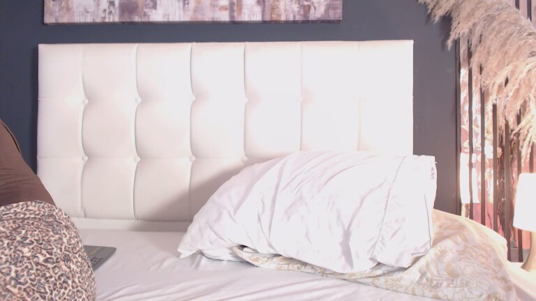 TianaVillalobos's Streamate show and profile