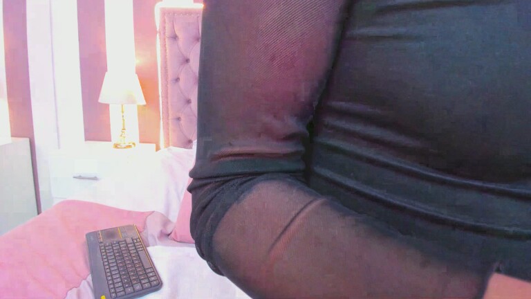 AuraClark's Streamate show and profile