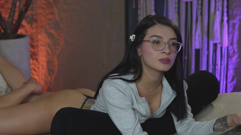 Miawiithe's Streamate show and profile