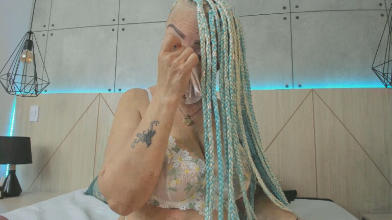 MadisonBecker's Streamate show and profile