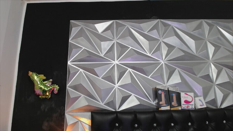 EmmaLush's Streamate show and profile