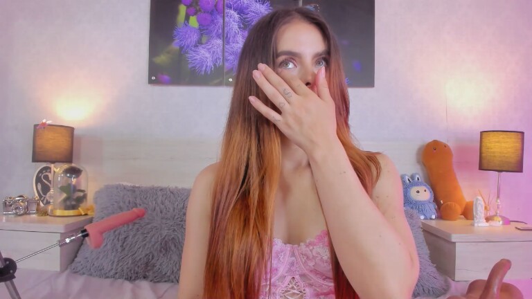 SamanthaaWoods's Streamate show and profile