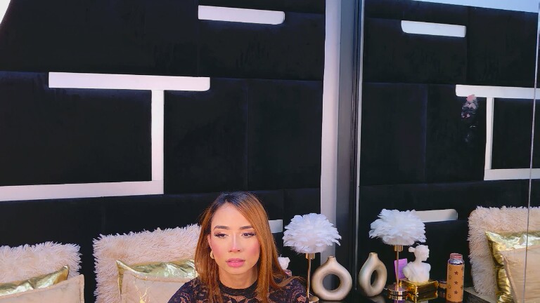 AlanaFerrara's Streamate show and profile