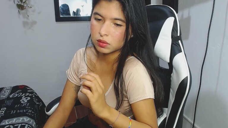 JuliaLane's Streamate show and profile