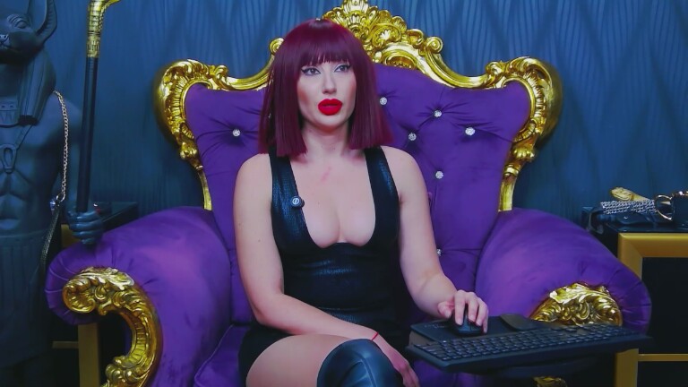 LaraMaeve's Streamate show and profile