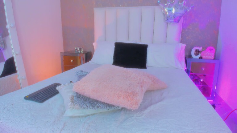 CarolGomeez's Streamate show and profile