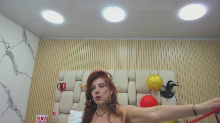 Kharhaa's Streamate show and profile