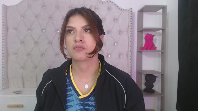 Abril_Foxxx_Squirt's Streamate show and profile