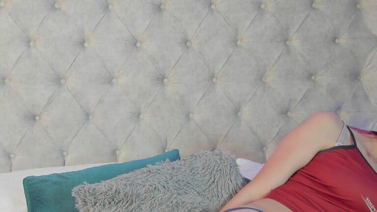 dafne_bss's Streamate show and profile