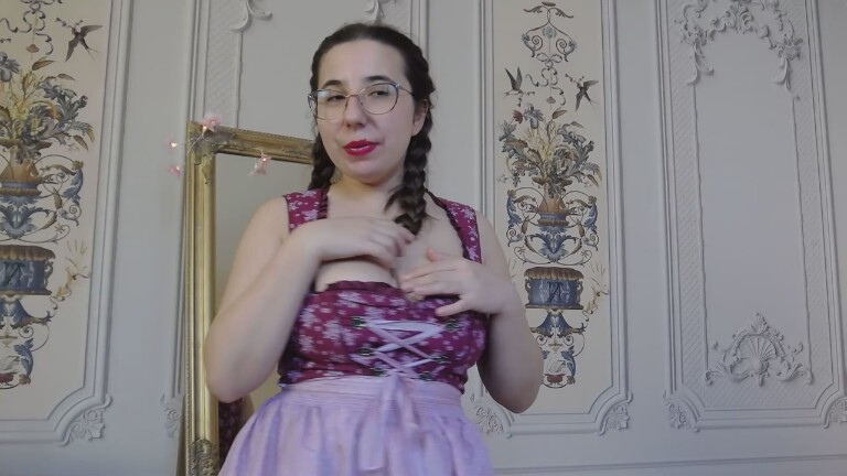 HAZELs's Streamate show and profile