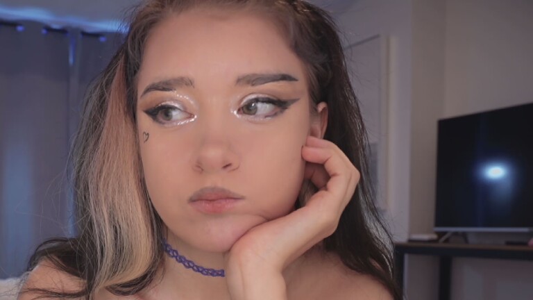 SandyLovely's Streamate show and profile