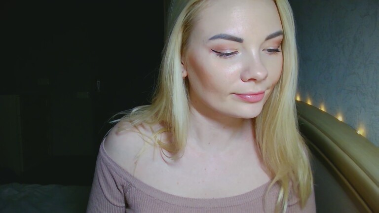 Tina_Candy's Streamate show and profile