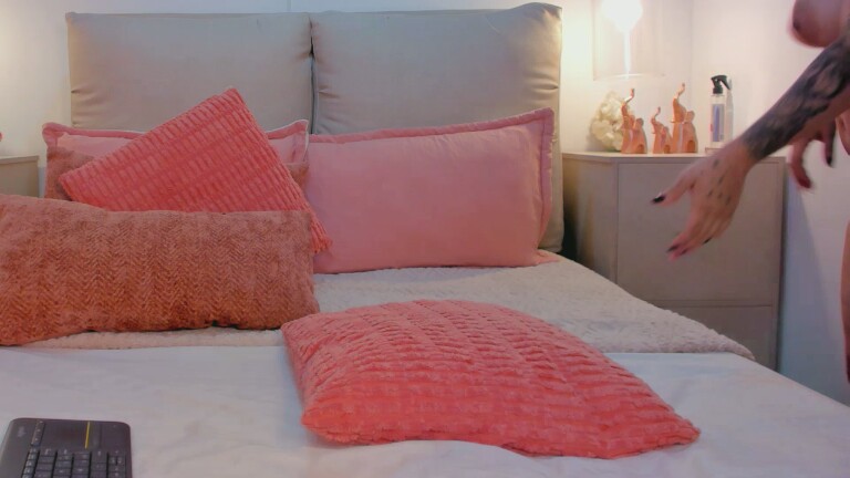 CalipsoGrey's Streamate show and profile