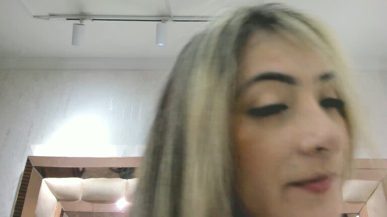 Jolie_Meyer's Streamate show and profile