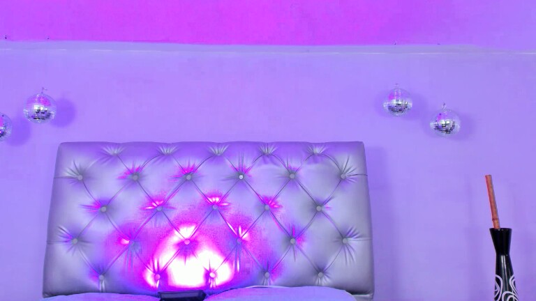 SilvanyMontana's Streamate show and profile