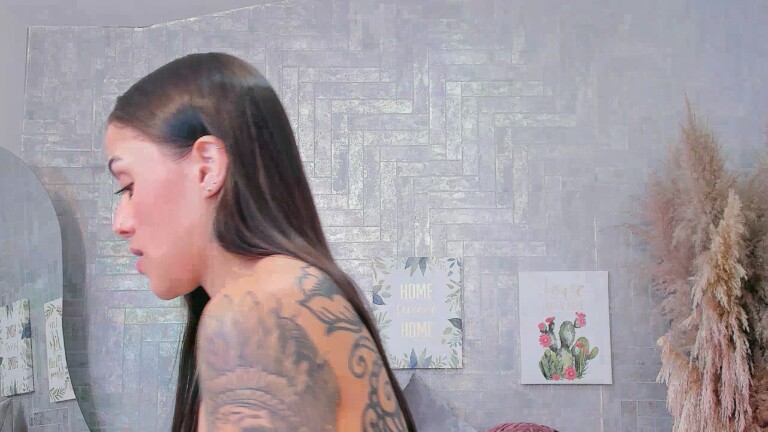 SaraBacker's Streamate show and profile