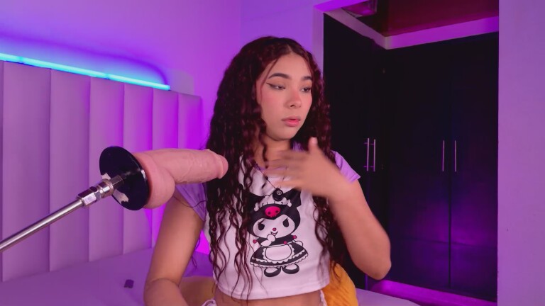 natalieheaven's Streamate show and profile