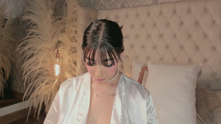 Dannah_Gomez's Streamate show and profile