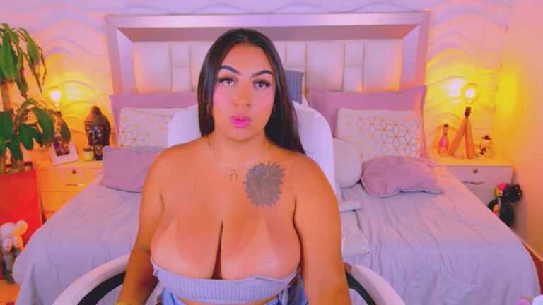 MartinaPiero's Streamate show and profile