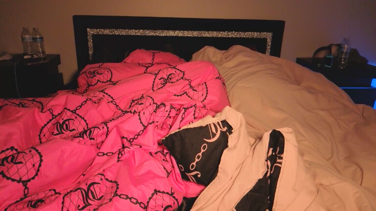 Honeysweettea's Streamate show and profile