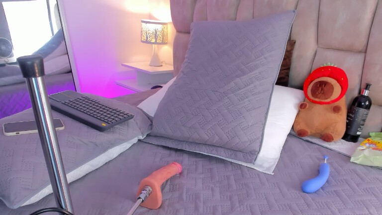 Nathally189's Streamate show and profile