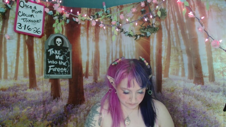 ItsMagicalMae's Streamate show and profile