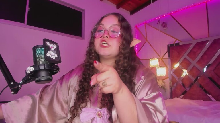 ShylySweet18's Streamate show and profile