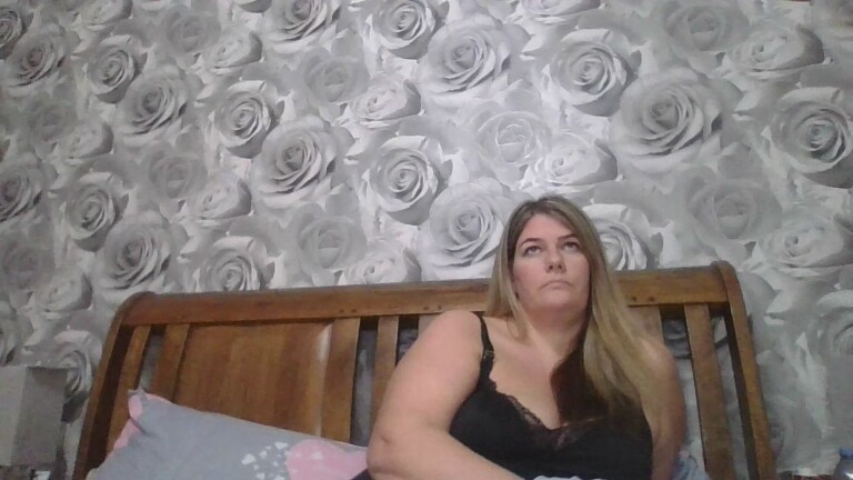 BabyCakesUK's Streamate show and profile