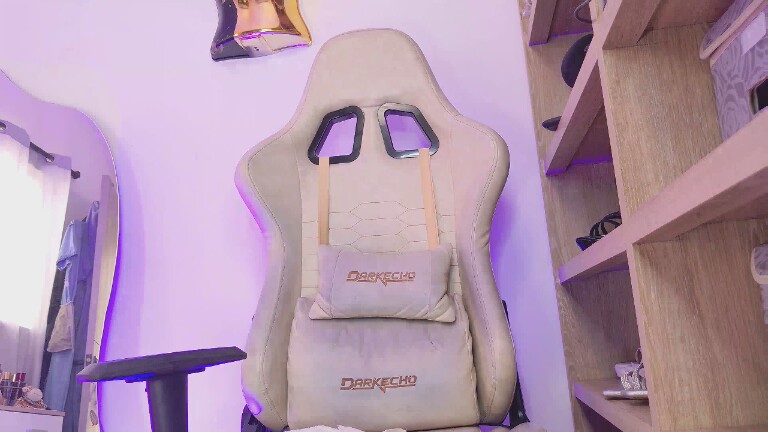 KendalBaker's Streamate show and profile