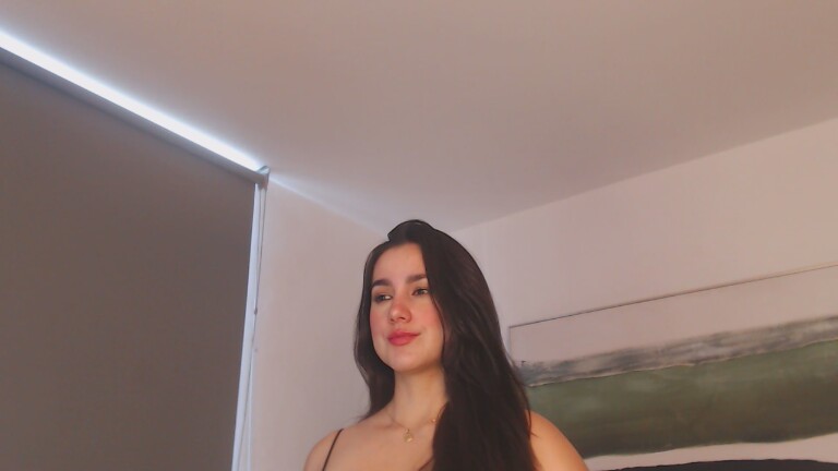 NiaMinogue's Streamate show and profile