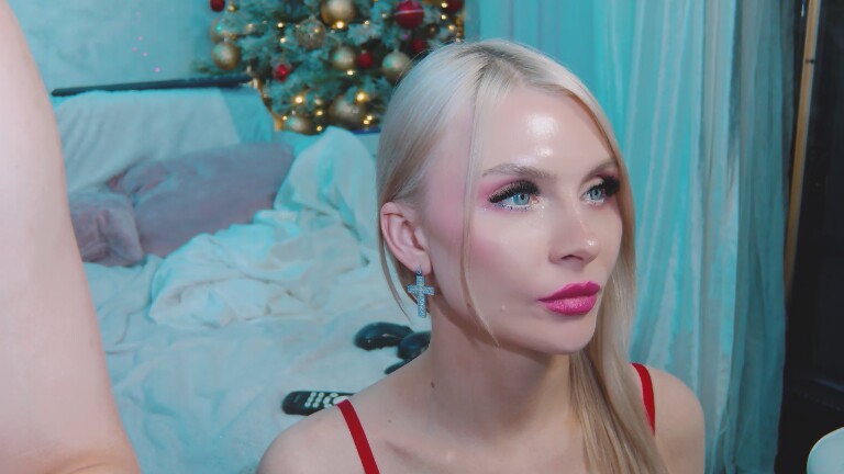 DenLina's Streamate show and profile