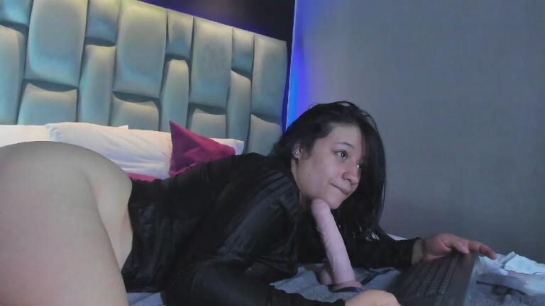 Emilly_Rouse's Streamate show and profile