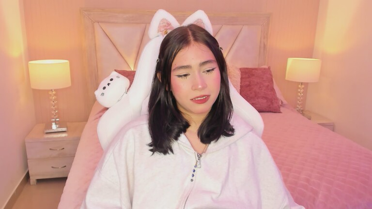 SophiaColinns's Streamate show and profile