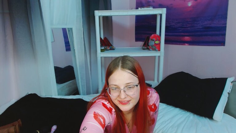 FoxyLilly's Streamate show and profile