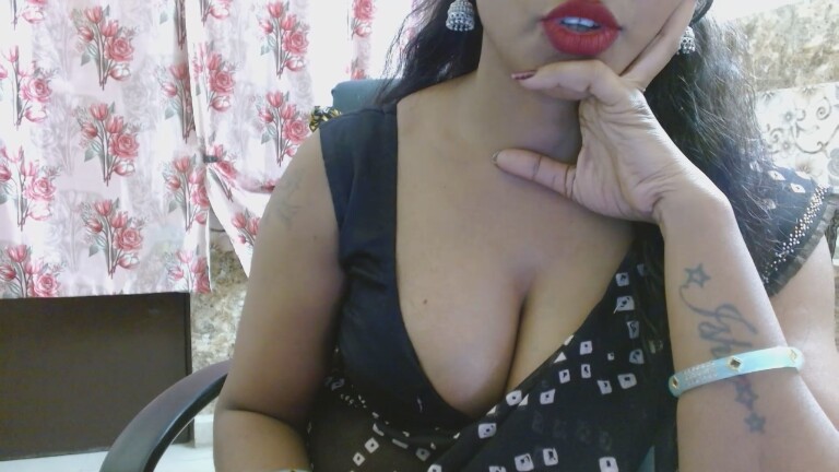 Cherry_Neetu's Streamate show and profile