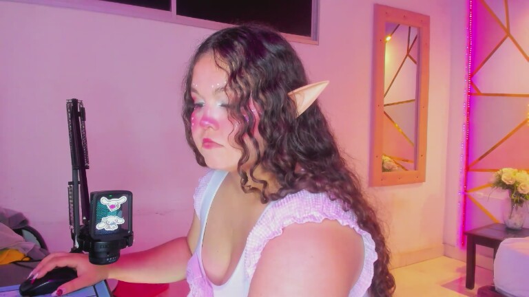 ShylySweet18's Streamate show and profile