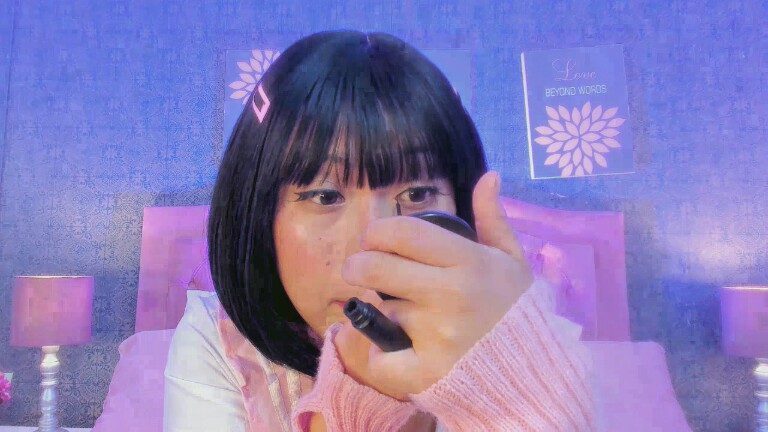 MierukoTsuki's Streamate show and profile